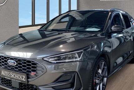 Ford Focus 24.894 km 31.421 &euro; Nürnberg 90425