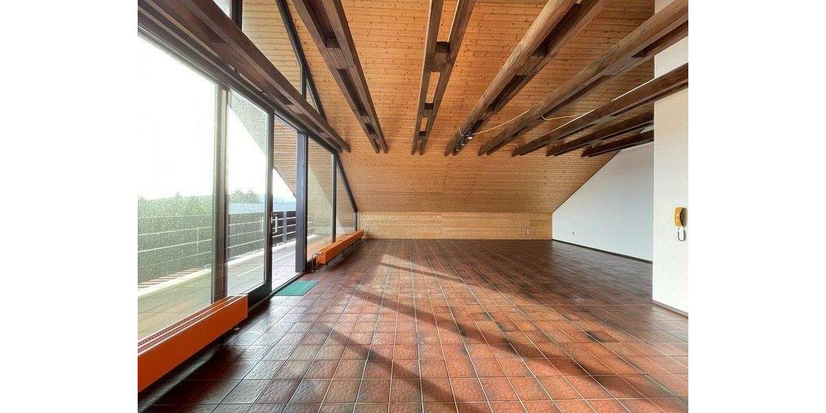 Einfamilienhaus Lauf - 9 Zimmer, 300 m&sup2;, 920.000&euro; | Angebot:25699469