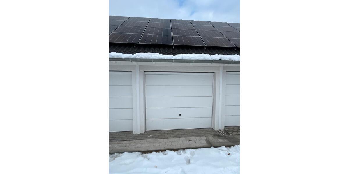 Reihenhaus Roth - 5 Zimmer, 140 m&sup2;, 1.540&euro; | Angebot:25175097