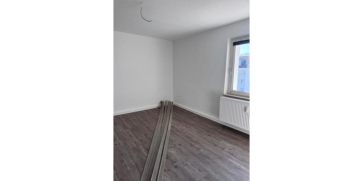 Etagenwohnung Nürnberg Falkenheim - 3 Zimmer, 69 m&sup2;, 893&euro; | Angebot:25570562