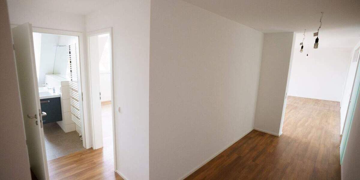 Zimmer Erlangen Bruck - 3 Zimmer, 100 m&sup2;, 1.390&euro; | Angebot:25864435