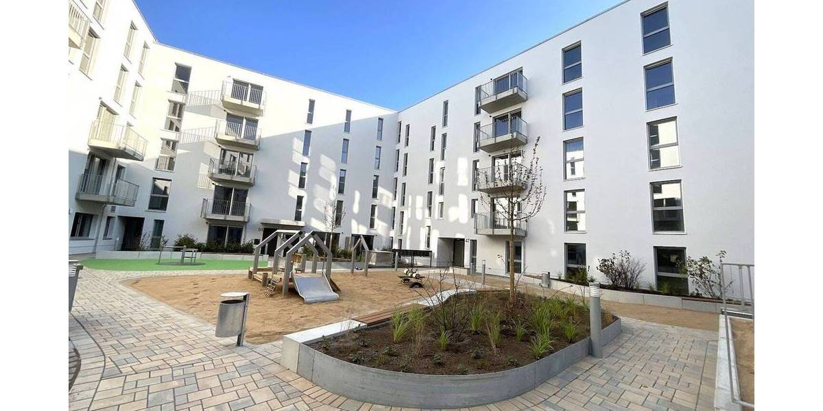 Etagenwohnung Nürnberg Schweinau - 4 Zimmer, 96 m&sup2;, 1.565&euro; | Angebot:26573061