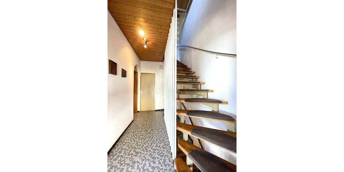 Mehrfamilienhaus, Wohnhaus Schnaittach - 7 Zimmer, 202 m&sup2;, 378.000&euro; | Angebot:25743122