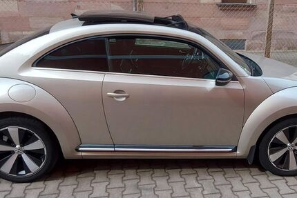 VW Beetle 113.000 km 8.990 &euro; Nürnberg 90459