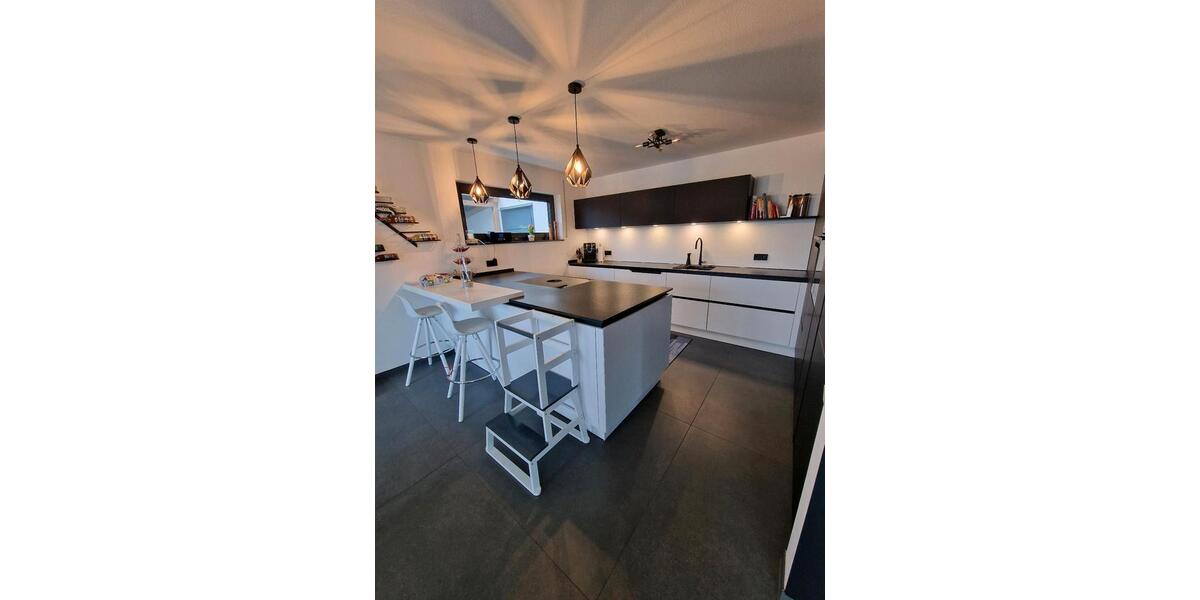 Einfamilienhaus Altdorf bei Nürnberg - 6 Zimmer, 220 m&sup2;, 869.000&euro; | Angebot:25408097