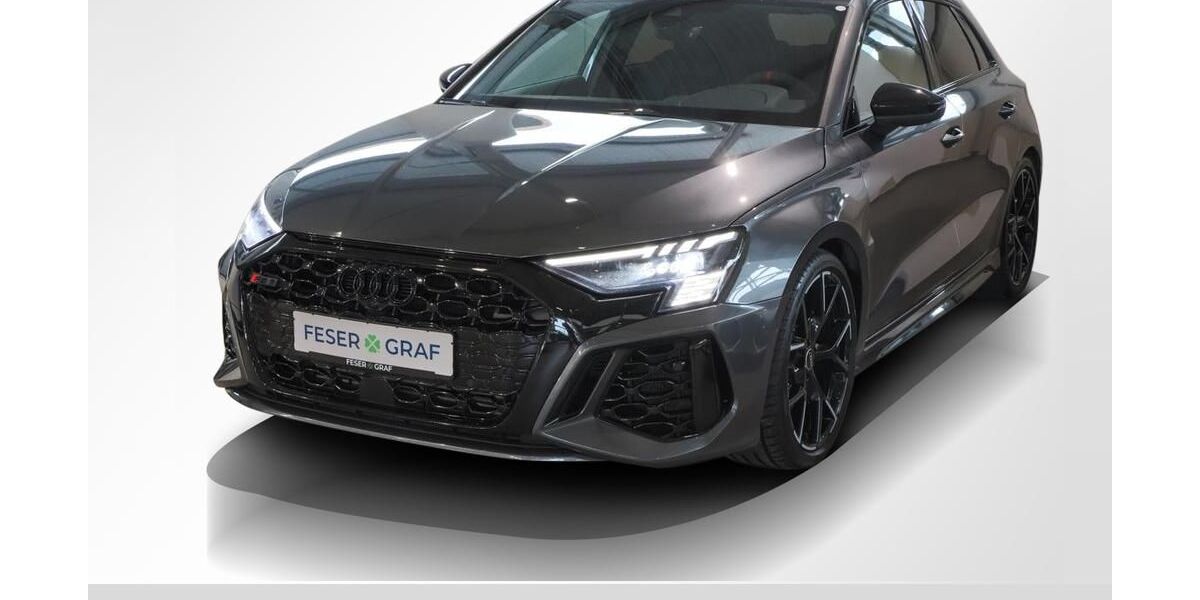 Audi RS3 78.500 km 44.440 &euro; Forchheim 91301