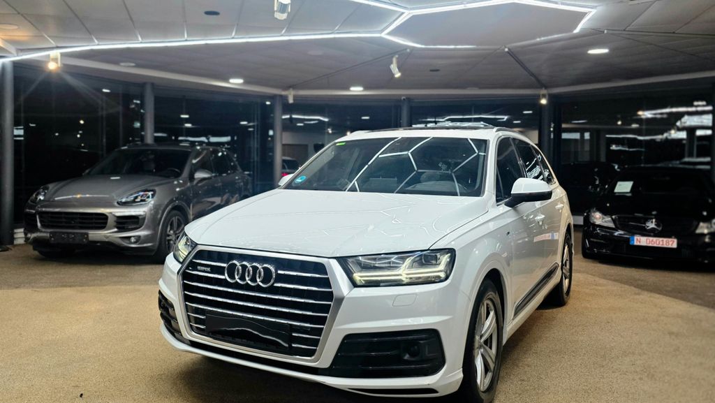 Audi Q7 158.000 km 28.490 &euro; Zirndorf 90513