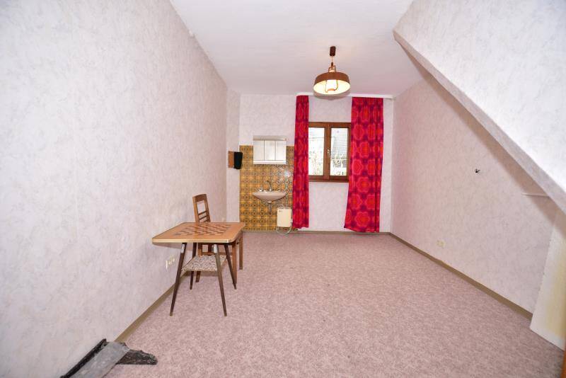 Mehrfamilienhaus, Wohnhaus Buckenhof - 1 Zimmer, 189 m&sup2;, 699.000&euro; | Angebot:25697760