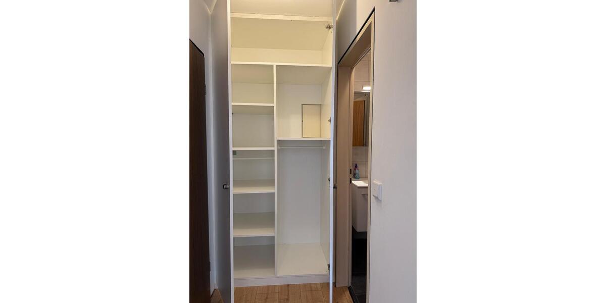 Mehrfamilienhaus, Wohnhaus Nürnberg Kleinweidenmühle - 1 Zimmer, 25 m&sup2;, 540&euro; | Angebot:26048183