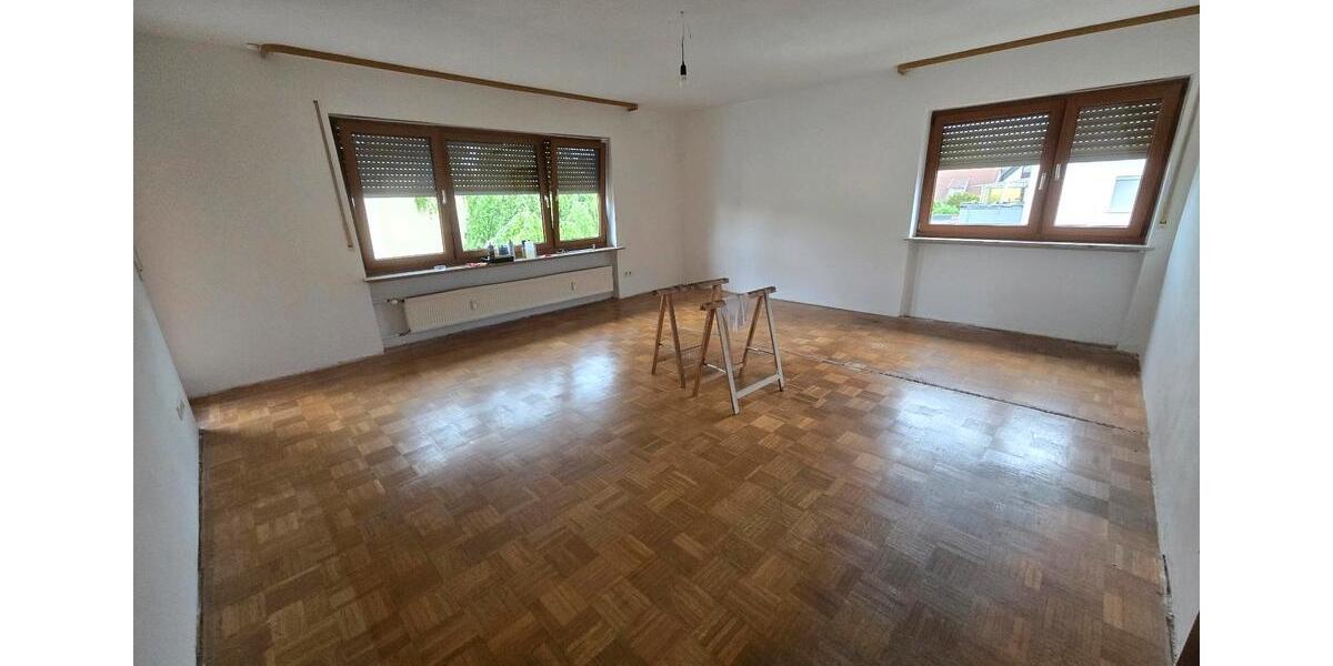 Etagenwohnung Nürnberg Eibach - 4 Zimmer, 113 m&sup2;, 1.650&euro; | Angebot:26615834