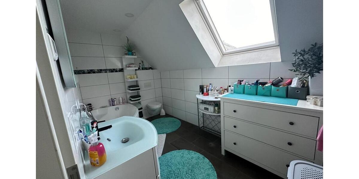 Doppelhaushälfte Fürth Bislohe - 5 Zimmer, 120 m&sup2;, 1.950&euro; | Angebot:25936915