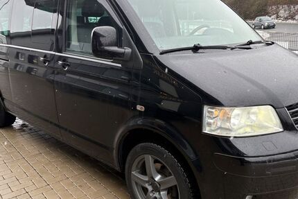 VW T5 Caravelle 385.281 km 24.700 &euro; Eckental 90542