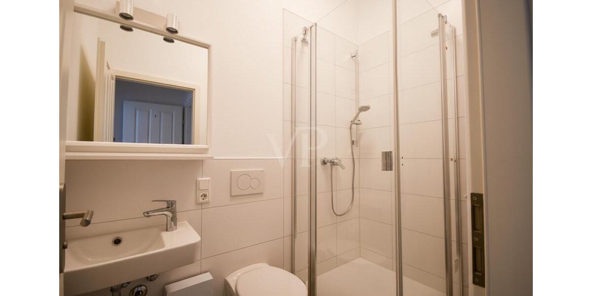 Etagenwohnung Fürth Südstadt - 6 Zimmer, 143 m&sup2;, 2.500&euro; | Angebot:26137228