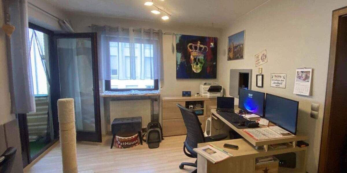 Etagenwohnung Fürth Innenstadt - 3 Zimmer, 82 m&sup2;, 229.000&euro; | Angebot:25797262