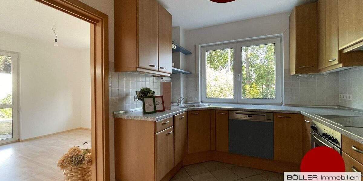 Einfamilienhaus Nürnberg Röthenbach b Schweinau - 5 Zimmer, 146 m&sup2;, 2.250&euro; | Angebot:25779846
