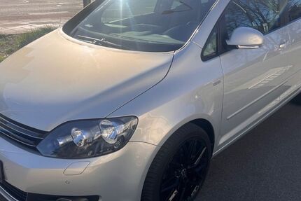 VW Golf 118.000 km 5.900 &euro; Nürnberg 90449