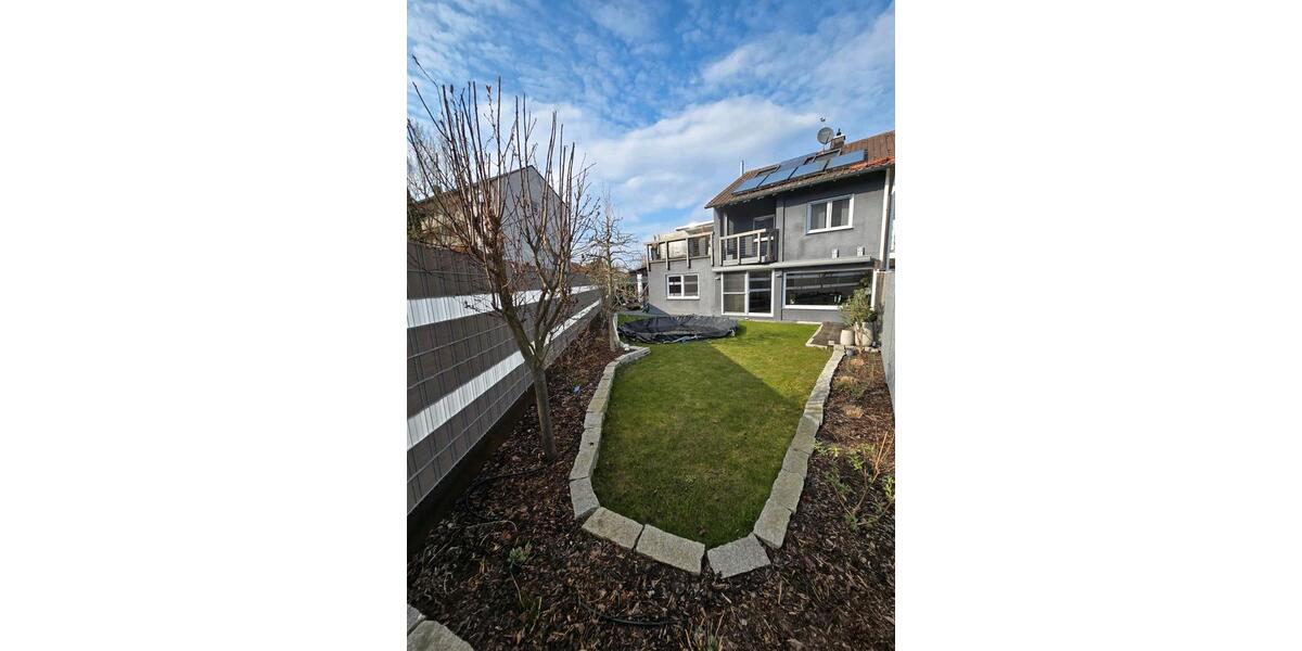 Reihenhaus Oberasbach - 6 Zimmer, 140 m&sup2;, 599.000&euro; | Angebot:25833091