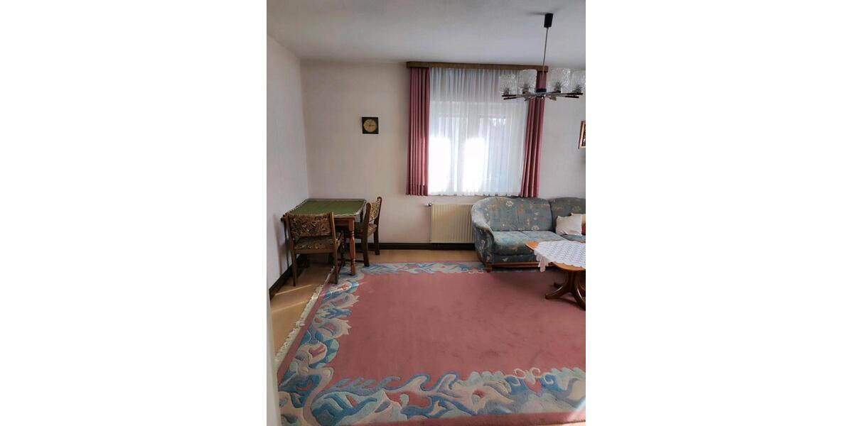 Etagenwohnung Nürnberg Gaismannshof - 4 Zimmer, 100 m&sup2;, 1.500&euro; | Angebot:27621680