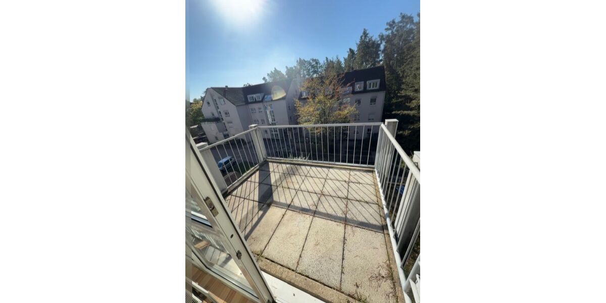 Lichtdurchflutete 3-Zimmer-Dachgeschosswohnung mit Südwestbalkon in Schwand - 3- Schwandstetten Schwand | Angebot:27621624