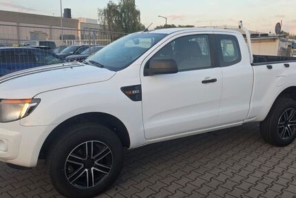 Ford Ranger 250.000 km 9.300 &euro; Nürnberg 90439