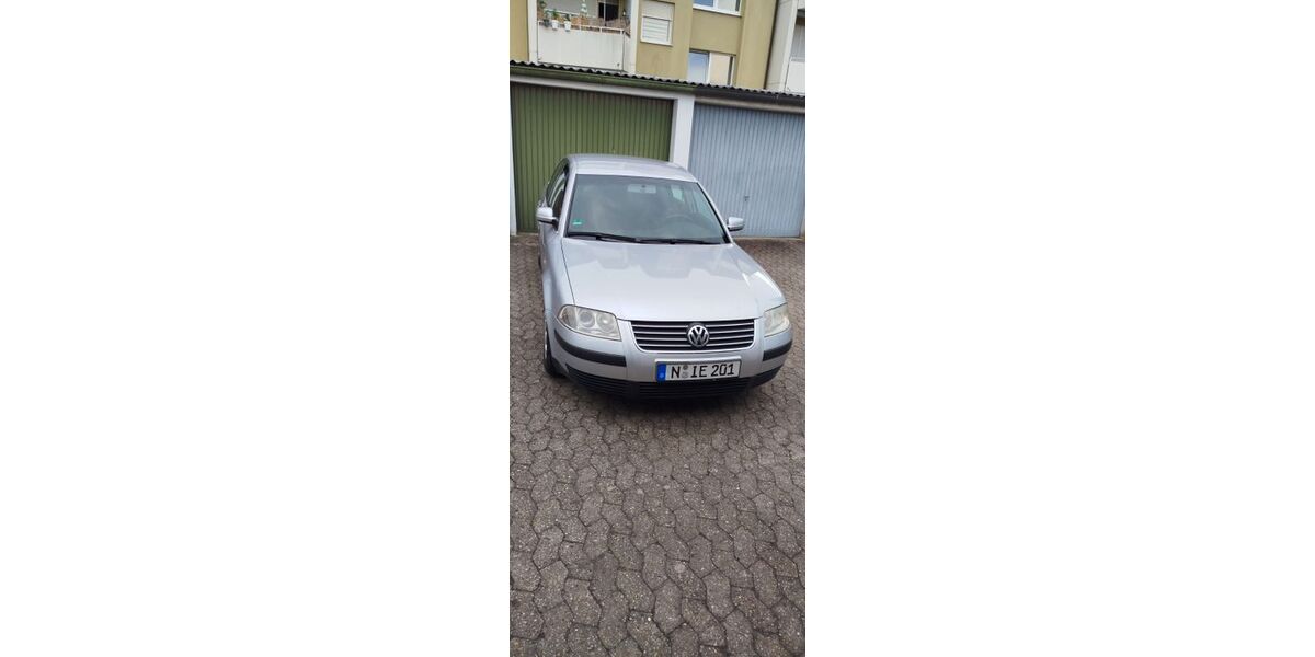 VW Passat 177.600 km 2.100 &euro; Nürnberg 90439