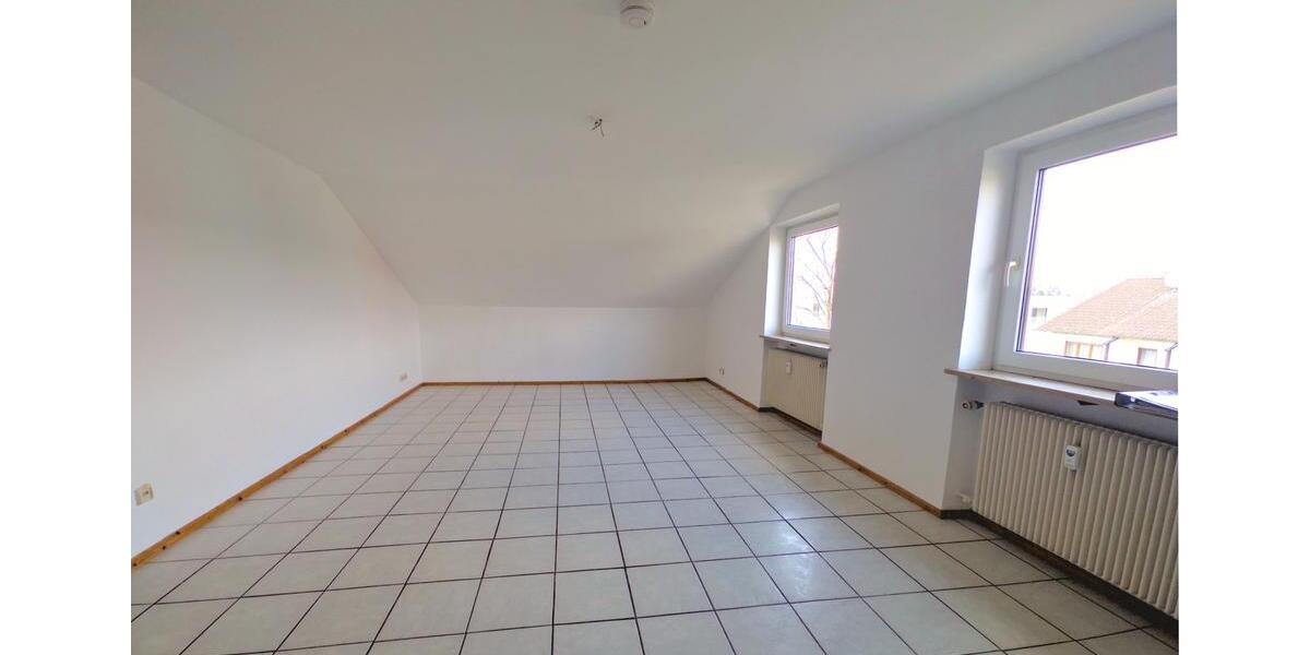 Dachgeschoßwohnung Hemhofen - 2 Zimmer, 49 m&sup2;, 570&euro; | Angebot:25875103