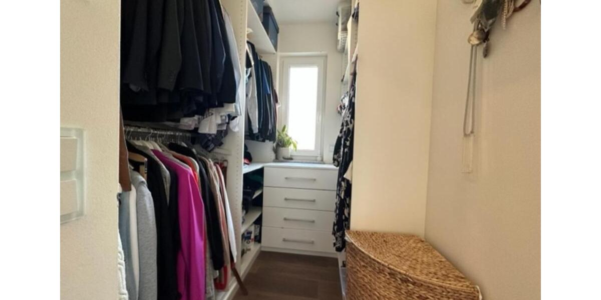 Einfamilienhaus Nürnberg Eibach - 2.5 Zimmer, 93 m&sup2;, 1.550&euro; | Angebot:25904025