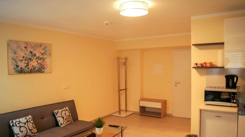 Etagenwohnung Nürnberg Almoshof - 1 Zimmer, 30 m&sup2;, 490&euro; | Angebot:25220495