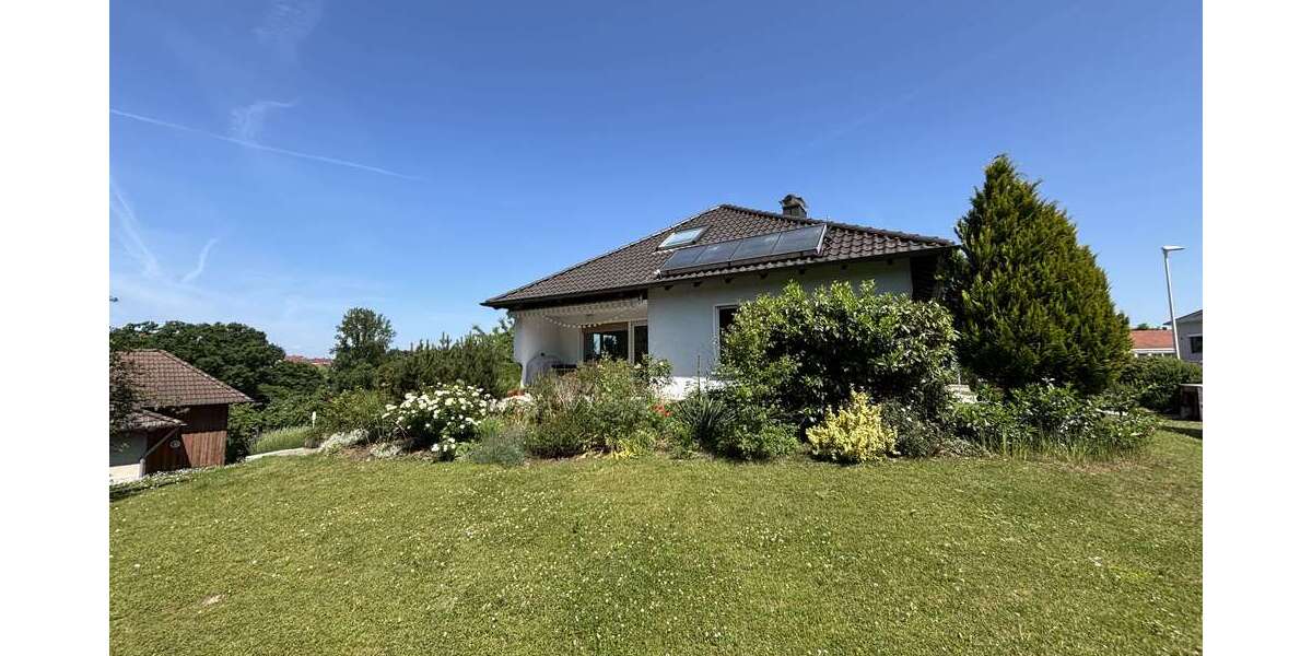Einfamilienhaus Herzogenaurach - 9 Zimmer, 323 m&sup2;, 830.000&euro; | Angebot:24378708