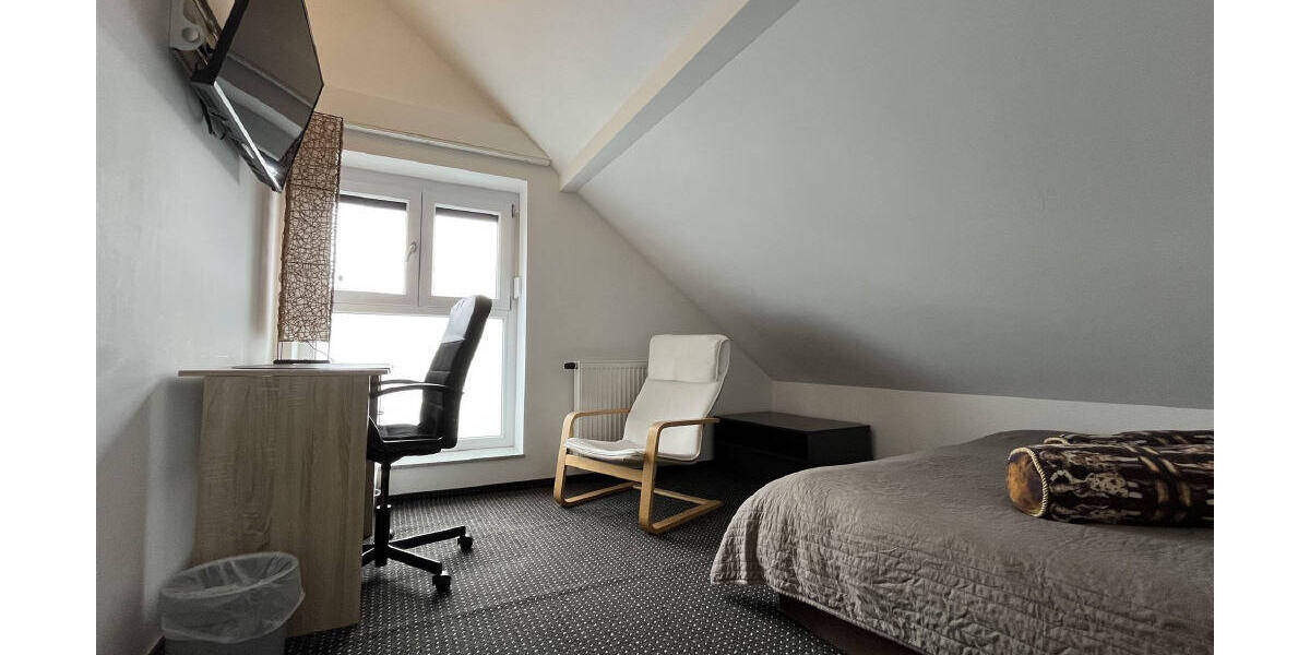 Mehrfamilienhaus, Wohnhaus Erlangen Bruck - 8 Zimmer, 169 m&sup2;, 890.000&euro; | Angebot:25671810