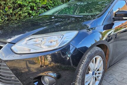 Ford Focus 281.996 km 1.790 &euro; Nürnberg 90431