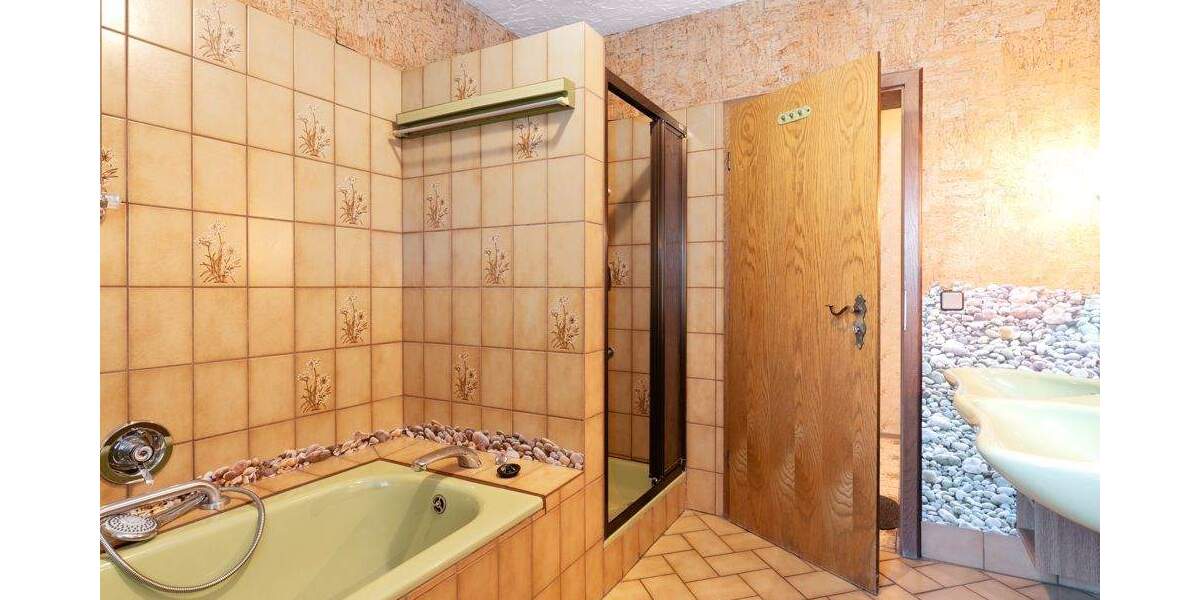 Mehrfamilienhaus, Wohnhaus Burgthann/ Oberferrieden Oberferrieden - 7 Zimmer, 231 m&sup2;, 395.000&euro; | Angebot:25661920