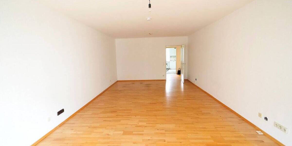 Etagenwohnung Nürnberg Maxfeld - 3 Zimmer, 93 m&sup2;, 1.220&euro; | Angebot:26674881