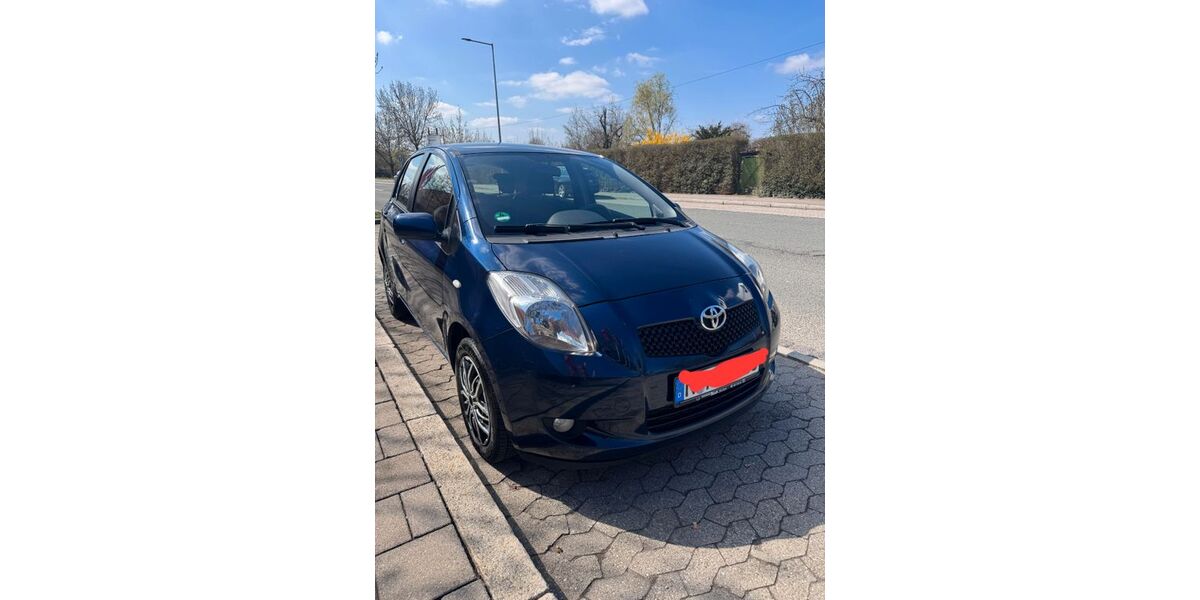 Toyota Yaris 217.000 km 1.550 &euro; Nürnberg 90471
