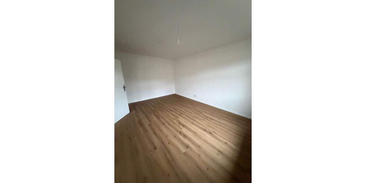 Etagenwohnung Fürth Südstadt - 3 Zimmer, 78 m&sup2;, 975&euro; | Angebot:25682813