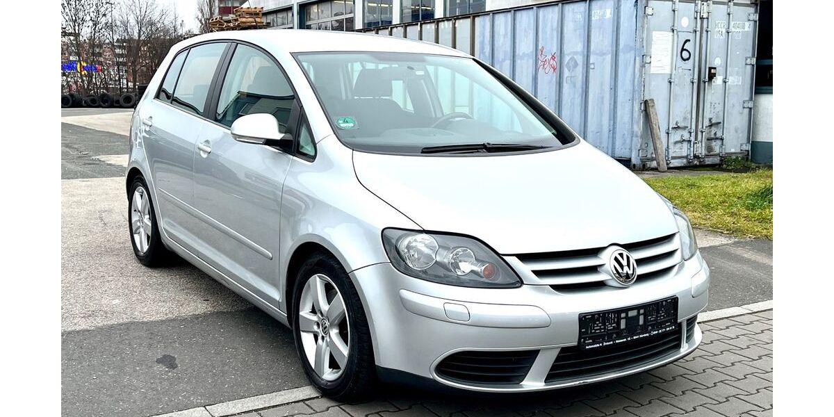 VW Golf 77.146 km 6.988 &euro; Nürnberg 90441