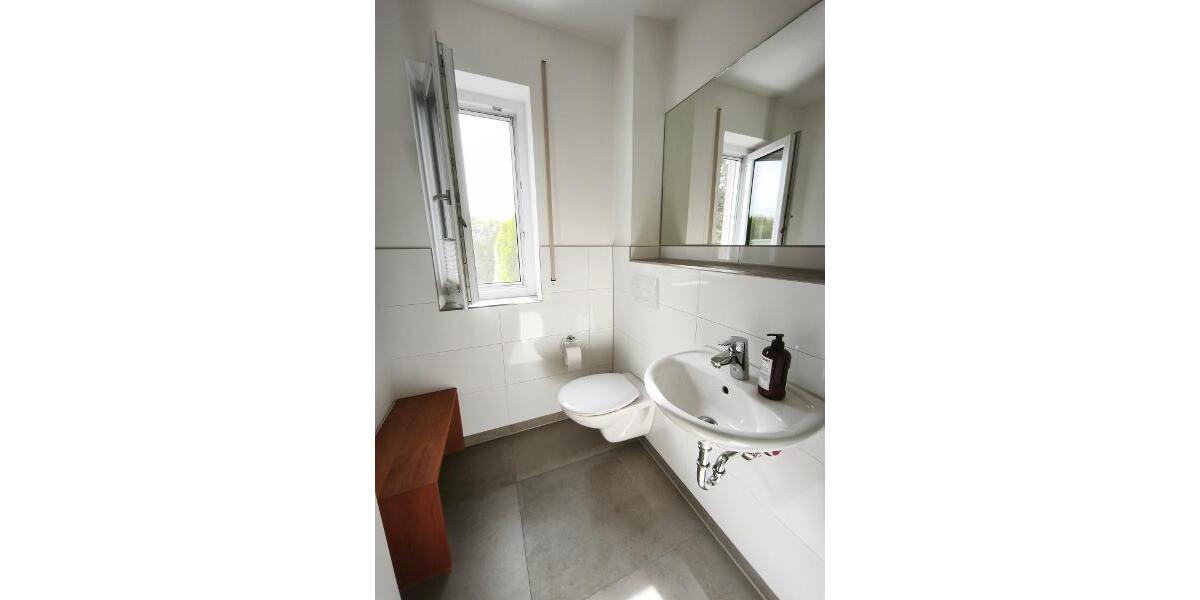 3 Zi. Wohnung (möbliert) im EG mit Terrasse, Carport und Stellplatz - Etagenwohnung Heroldsbach OT | Angebot:26913663
