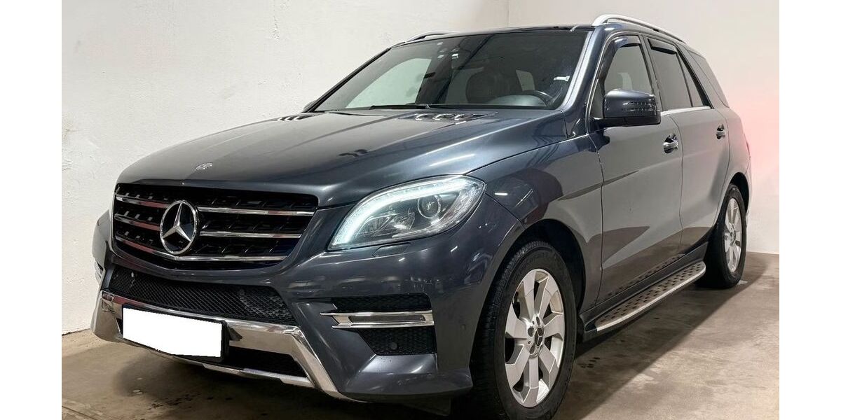 Mercedes-Benz ML 350 191.000 km 14.100 &euro; Erlangen 91052