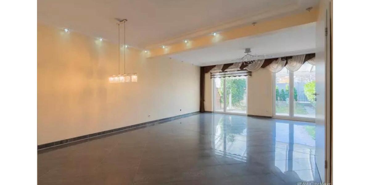 Reihenhaus Burgthann - 6 Zimmer, 132 m&sup2;, 659.000&euro; | Angebot:25859943