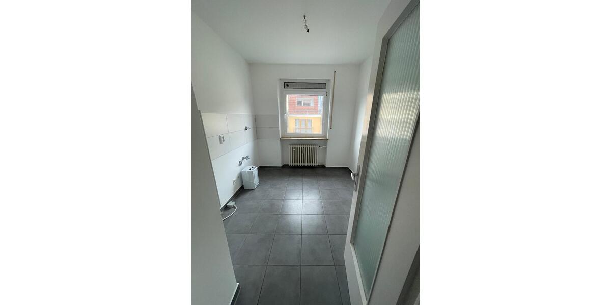 Etagenwohnung Nürnberg Gleißhammer - 3 Zimmer, 78 m&sup2;, 750&euro; | Angebot:26635840