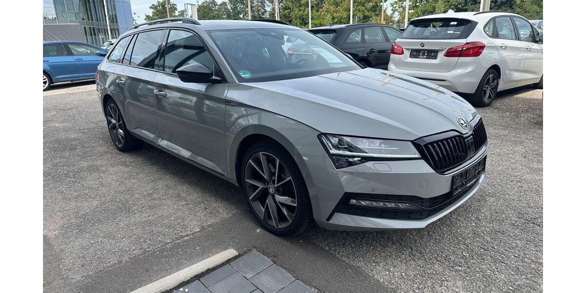 Skoda Superb 89.000 km 30.799 &euro; Fürth bei Nürnberg 90763