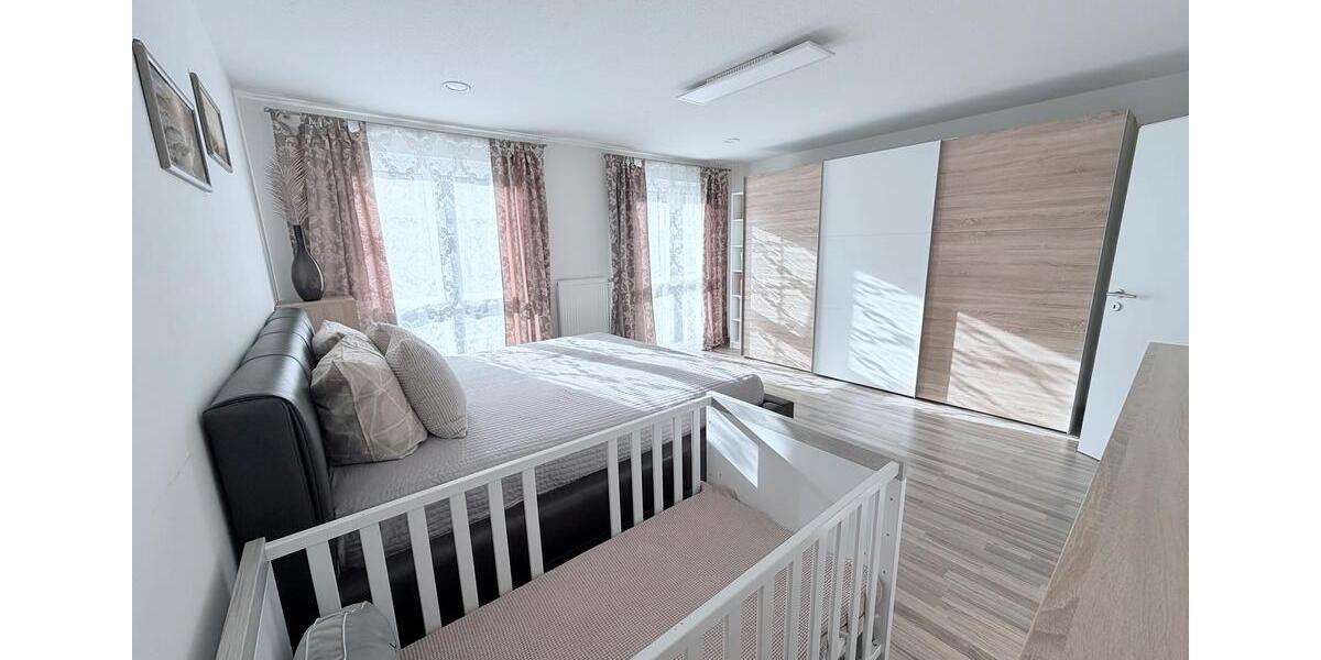 Reihenhaus Adelsdorf - 4 Zimmer, 136 m&sup2;, 549.000&euro; | Angebot:25991623