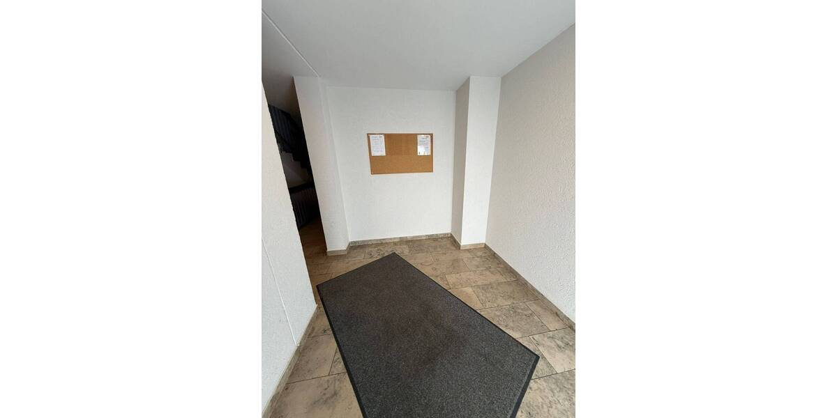 Etagenwohnung Nürnberg Großreuth b Schweinau - 3 Zimmer, 83 m&sup2;, 1.100&euro; | Angebot:25971192