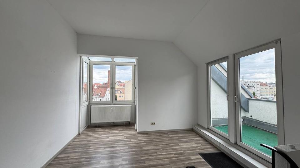 Maisonettenwohnung Nürnberg Gibitzenhof - 2.5 Zimmer, 94 m&sup2;, 1.250&euro; | Angebot:25922008