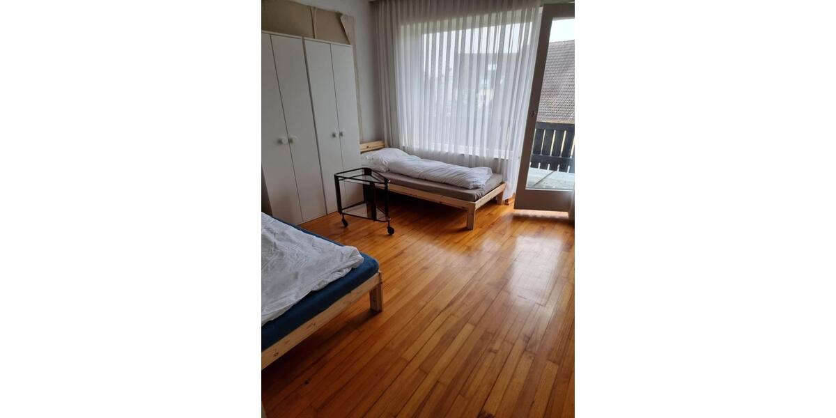 Einfamilienhaus Schwanstetten - 4 Zimmer, 160 m&sup2;, 220&euro; | Angebot:18592448