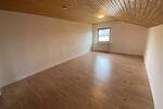 Etagenwohnung Aurachtal - 3 Zimmer, 105 m&sup2;, 900&euro; | Angebot:26022265