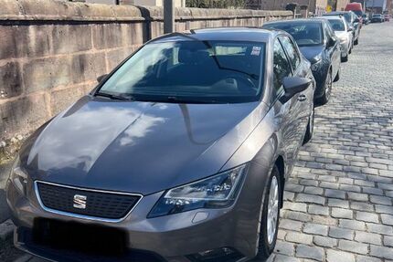 Seat Leon 75.500 km 12.500 &euro; Nürnberg 90451