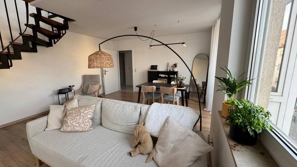 Maisonettenwohnung Nürnberg Gibitzenhof - 2.5 Zimmer, 94 m&sup2;, 1.250&euro; | Angebot:25922008