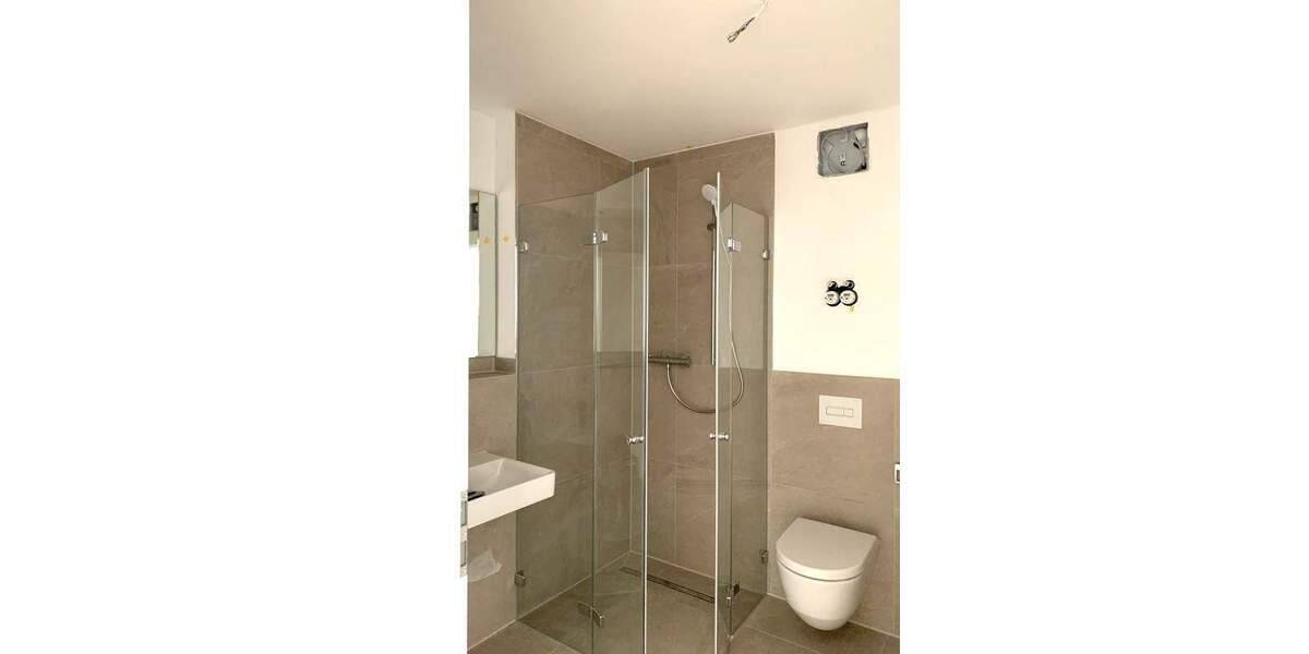 Etagenwohnung Nürnberg Schweinau - 2 Zimmer, 53 m&sup2;, 1.114&euro; | Angebot:25683963