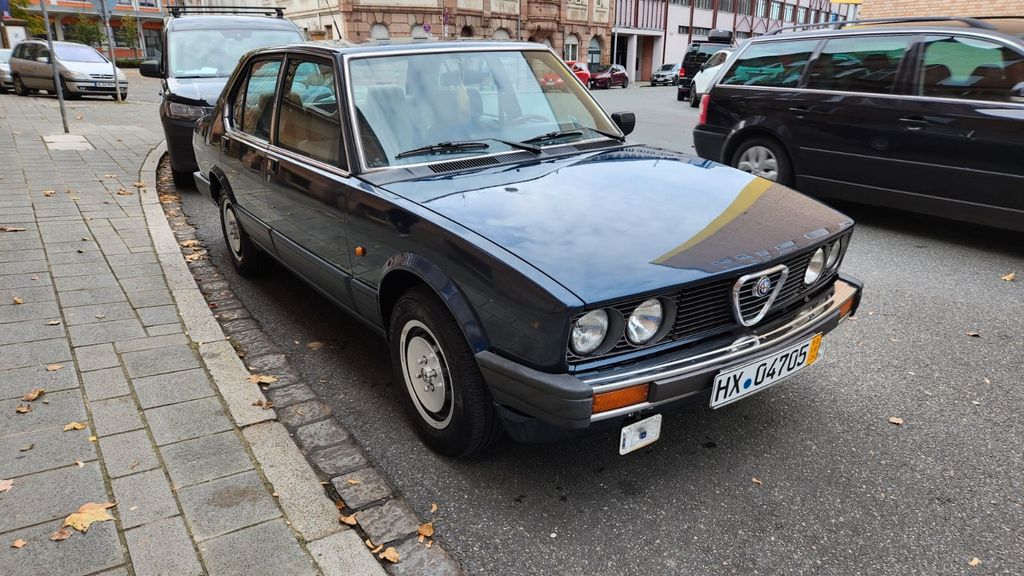 Alfa Romeo Alfetta 178.000 km 9.800 &euro; Nürnberg 90489